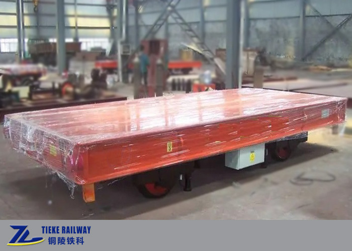 รีโมทคอนโทรล 10 กม. / ชม. สายเคเบิลเกวียนบรรทุกสินค้าทางรถไฟขับเคลื่อน 20t Load Electric Flat Car
