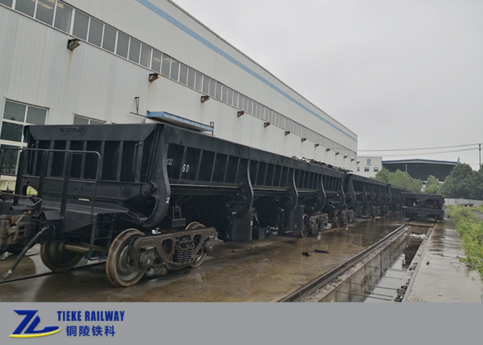 Ore Coal Ballast Pneumatic Side Tipping Dumper 60 ตันโหลด 50 Km / H