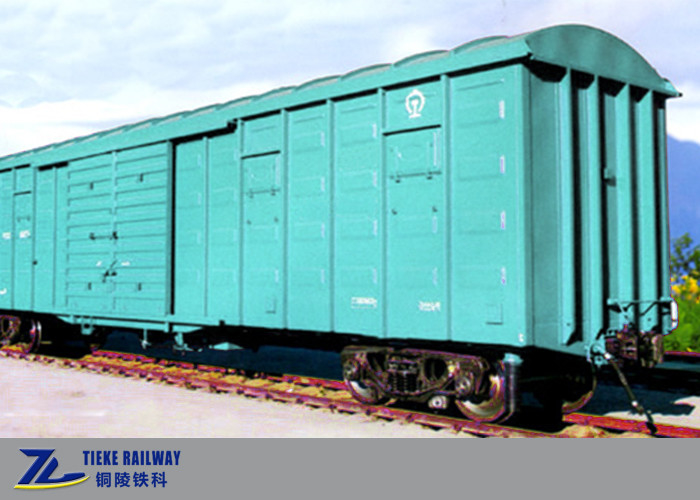 70t Load 8 Wheel Railway Box Wagon Car Train Arc Cover 120km / H ทนต่อการกัดกร่อน